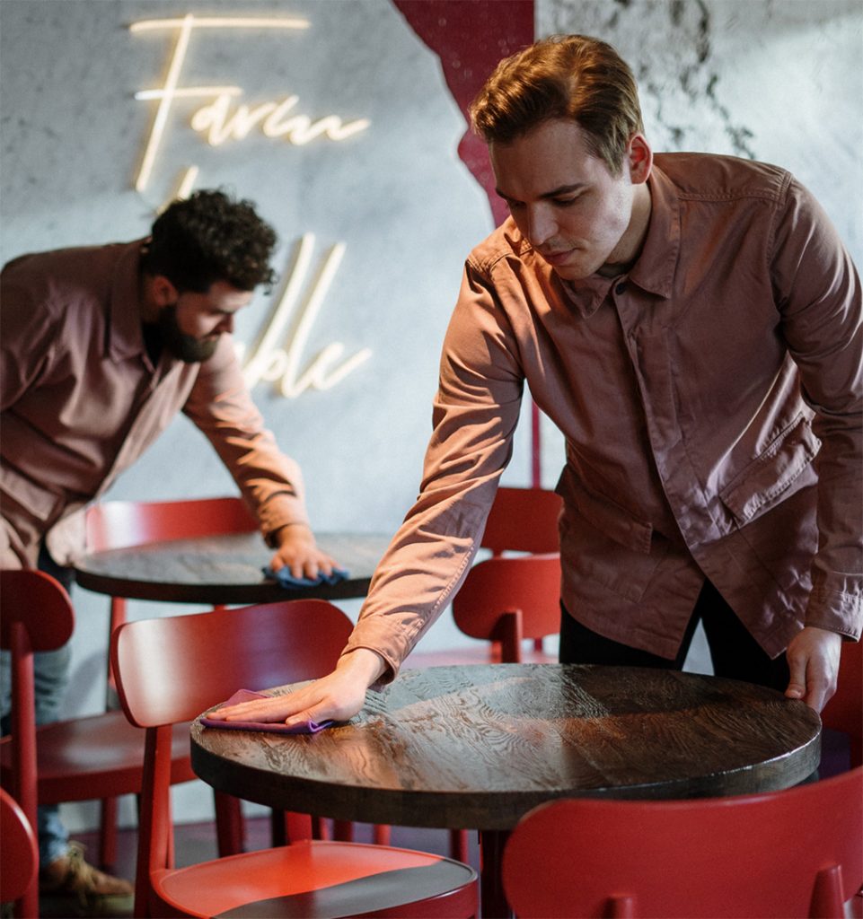 cleaning table